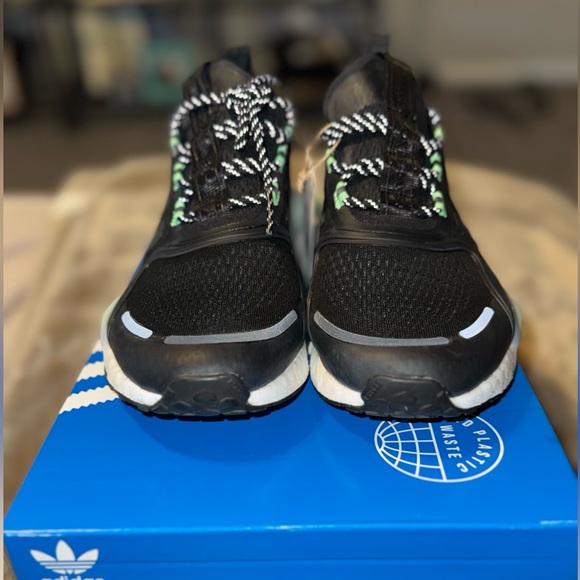 Adidas - NMD_V3  Men’s 8 - Picture 3 of 16